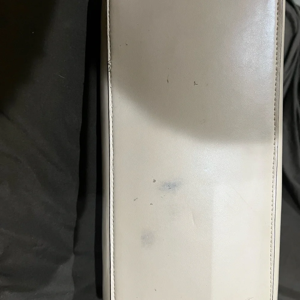 Stuff bundle - Tory Burch Cream Perforated Tote - Picture 14 of 16